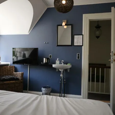 לינה וארוחת בוקר Kerteminde Bed & Breakfast Hotel קרטמינדה